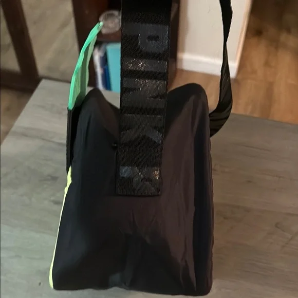 Pink Pineapple Crossbody Bag EUC - Picture 2 of 5